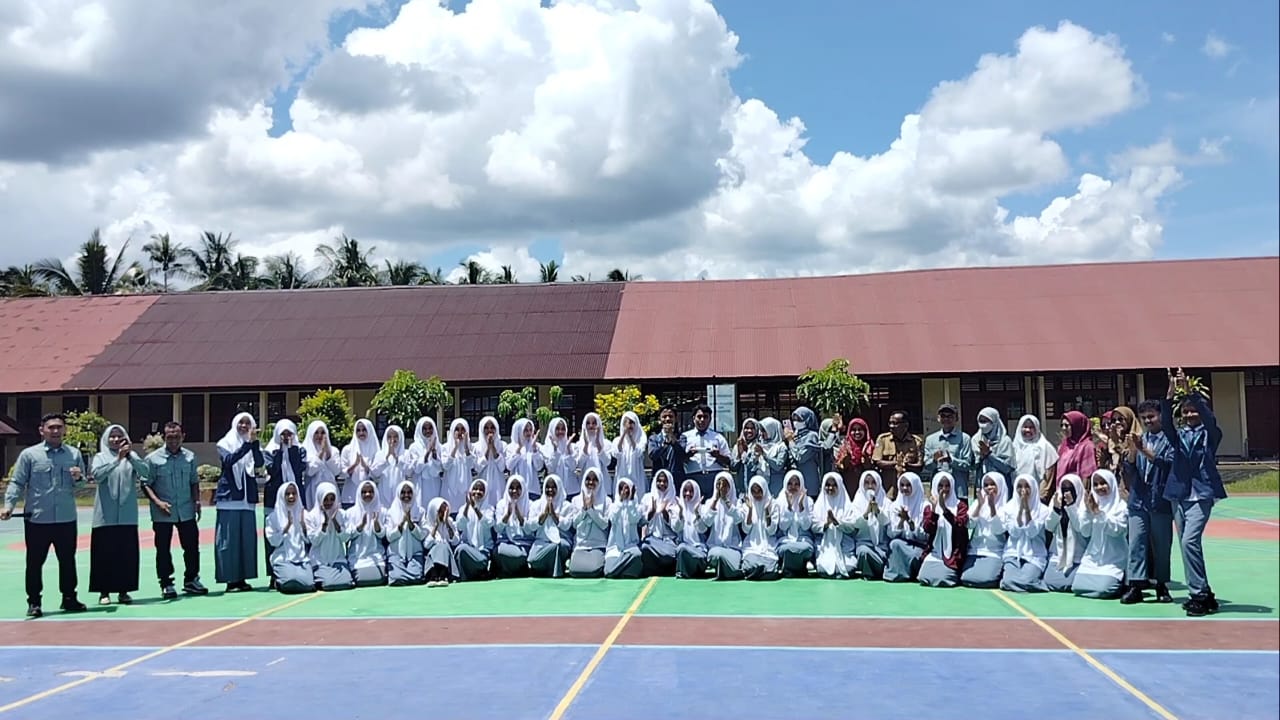 adiwiyata 2.jpg
